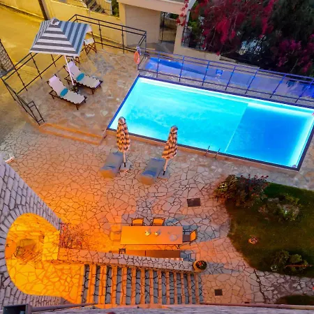 فيلة Majestic Chateau - Spectacular Seascapes & Pool