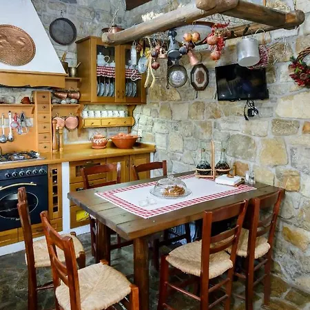 Villa Majestic Chateau - Spectacular Seascapes & Pool