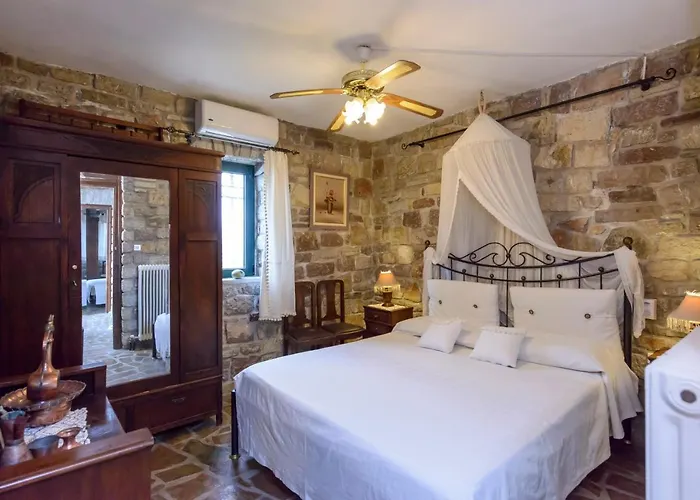 Villa Majestic Chateau - Spectacular Seascapes & Pool