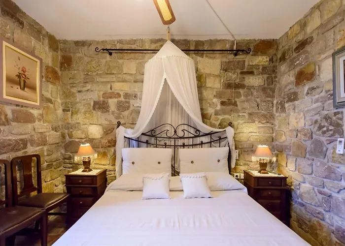 Villa Majestic Chateau - Spectacular Seascapes & Pool Calamata