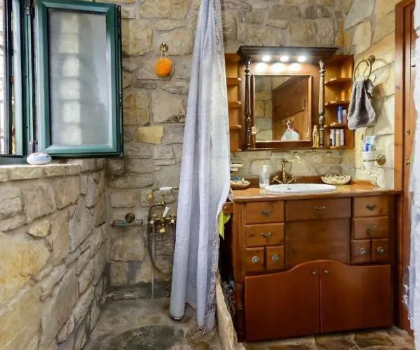 Majestic Chateau - Spectacular Seascapes & Pool Villa