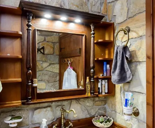 Villa Majestic Chateau - Spectacular Seascapes & Pool Calamata