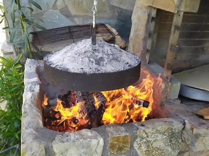 Majestic Chateau - Spectacular Seascapes & Pool Villa *